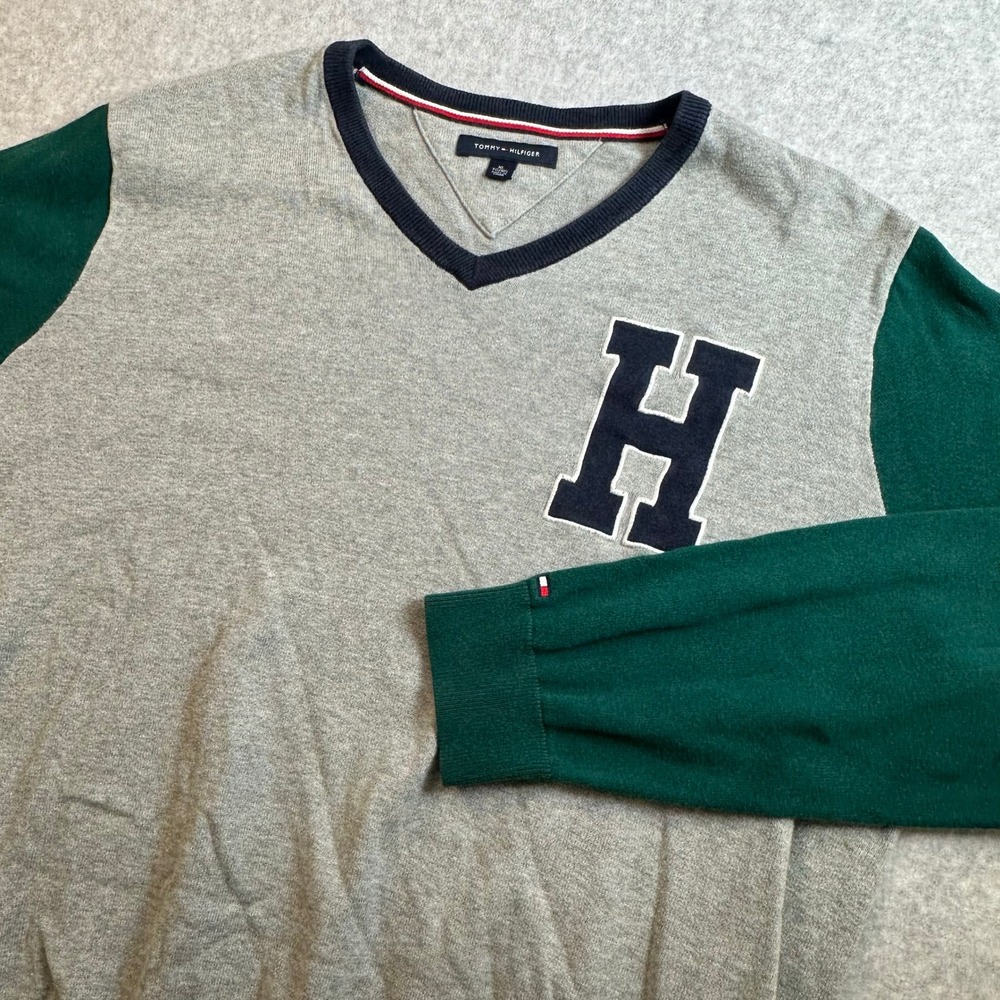 Tommy Hilfiger Mens XL V-Neck Sweater Colorblock Varsity Letter H Grey Green